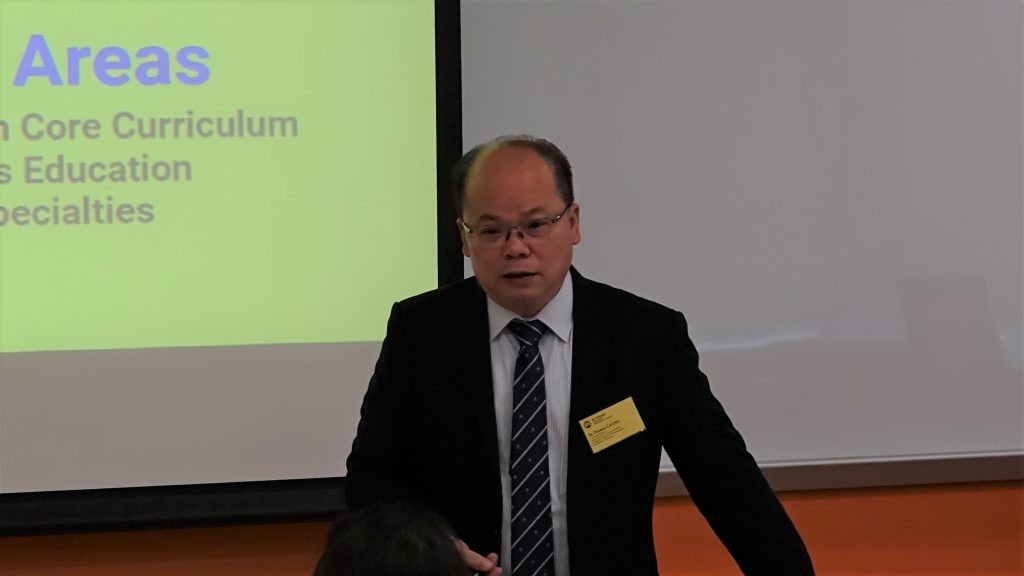 Dr Thomas Leung, Programme Director of the BBA Programme, explained the programme curriculum to the participants.