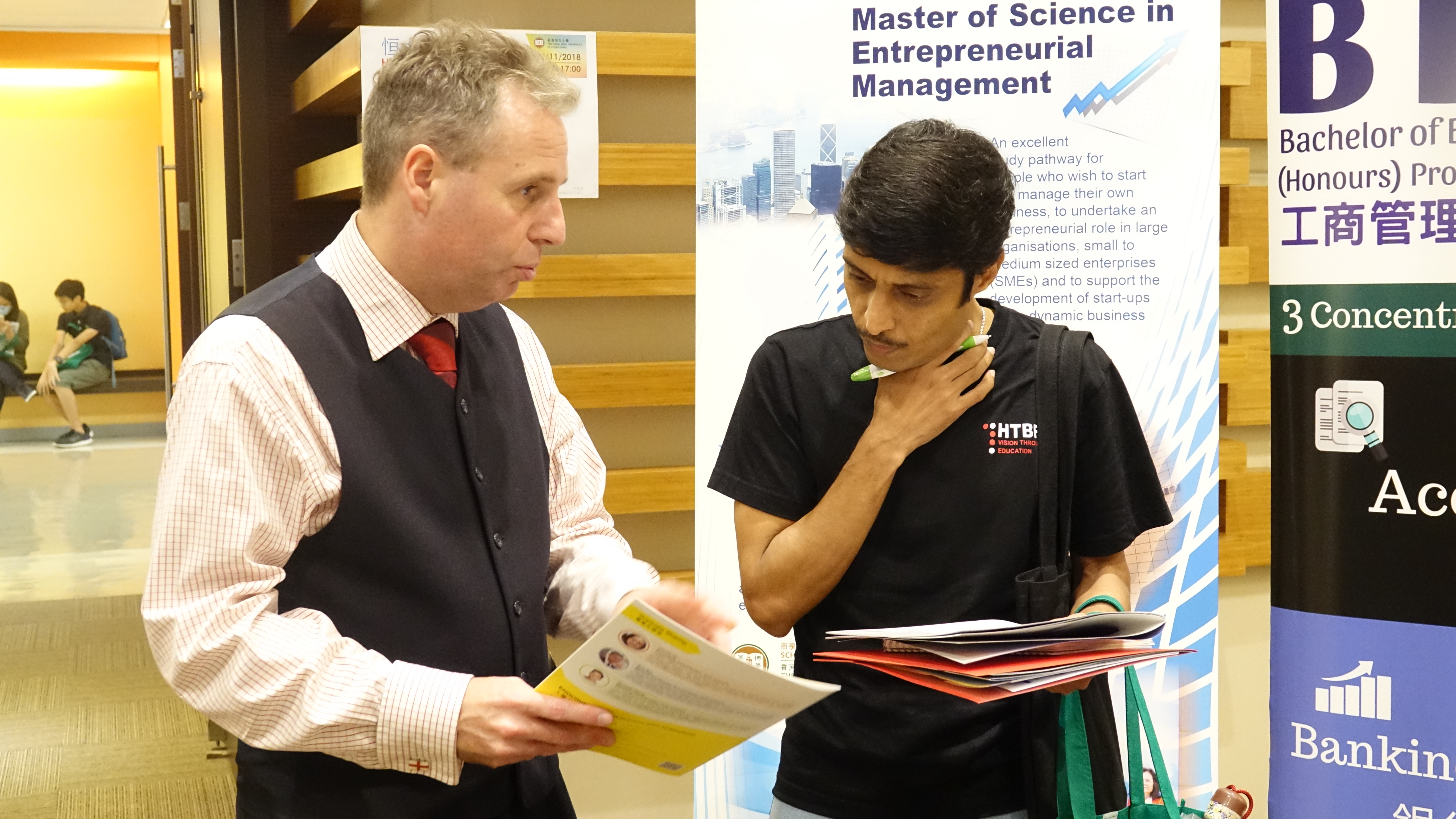 Prof Barnes talked to the father of an Indian student who wants to join the BBA in Global Business Management Programme.
