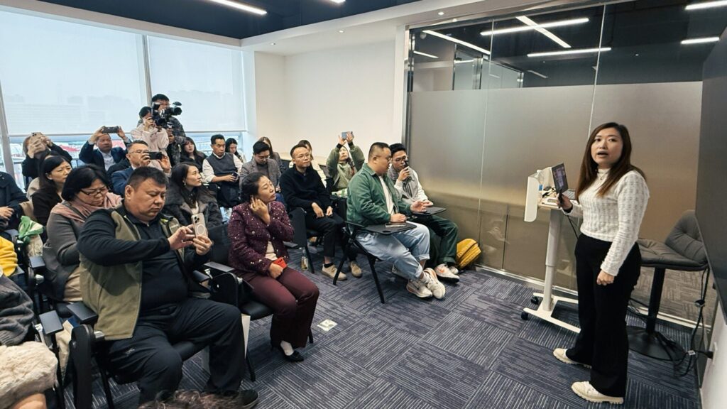 Ms. Fiona followed with a detailed overview of the key programme features, admission requirements and programme structure, offering partners a practical guide for advising prospective students.